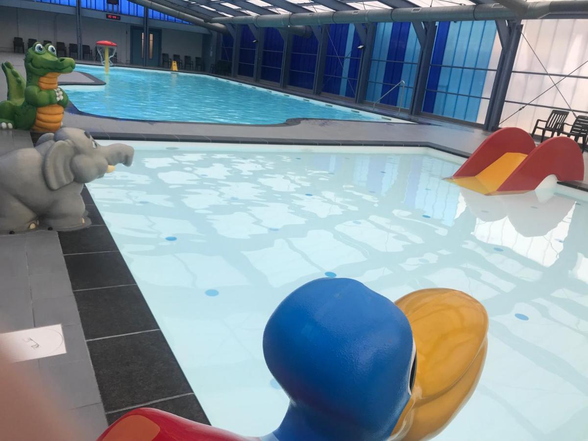 De Waterlelie gezellig en sfeervol aan het water Villa Gramsbergen Buitenkant foto